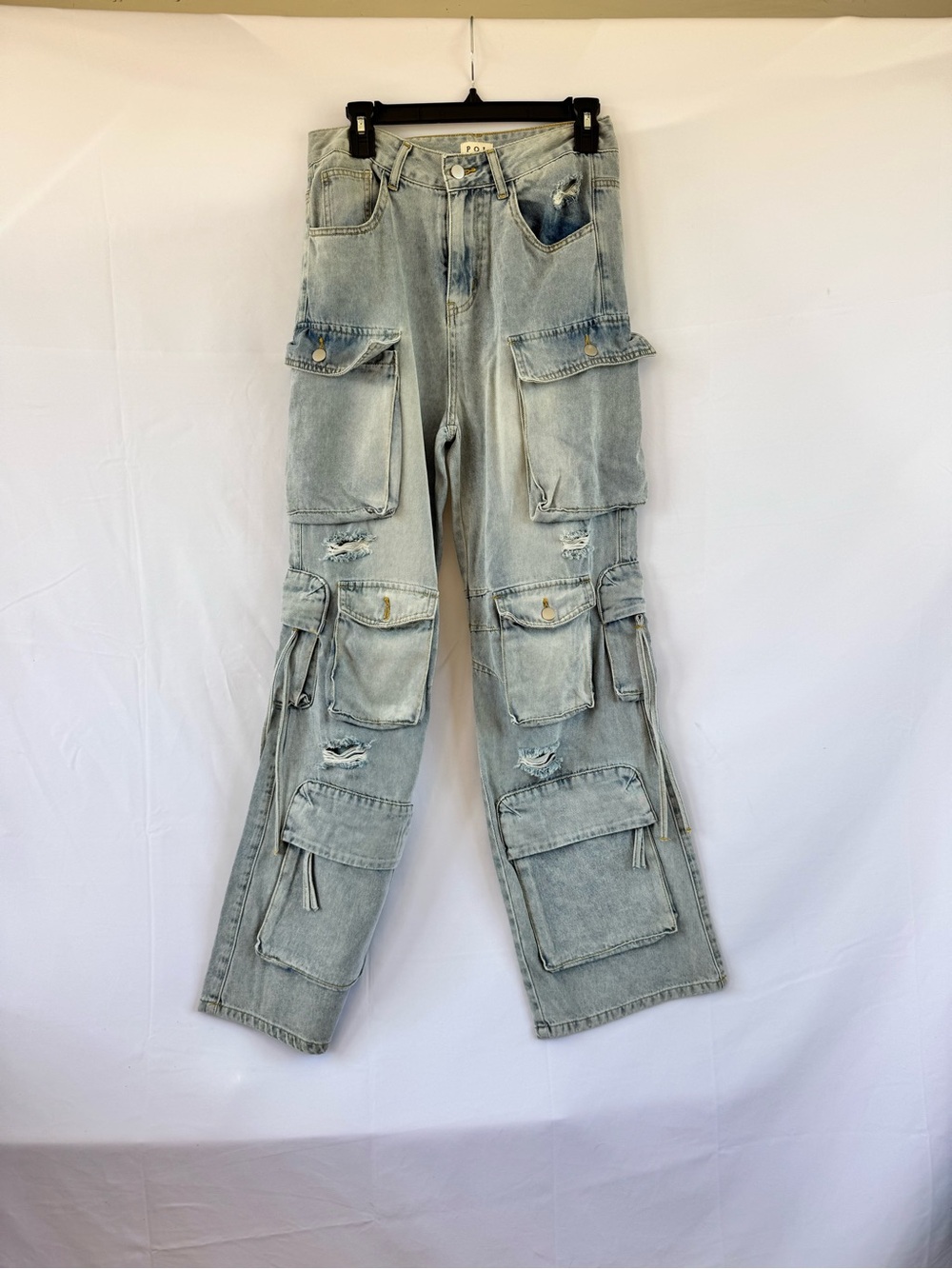 Woman’s POL Light Wash Cargo Denim Pants Multi-Pocket Utility Style